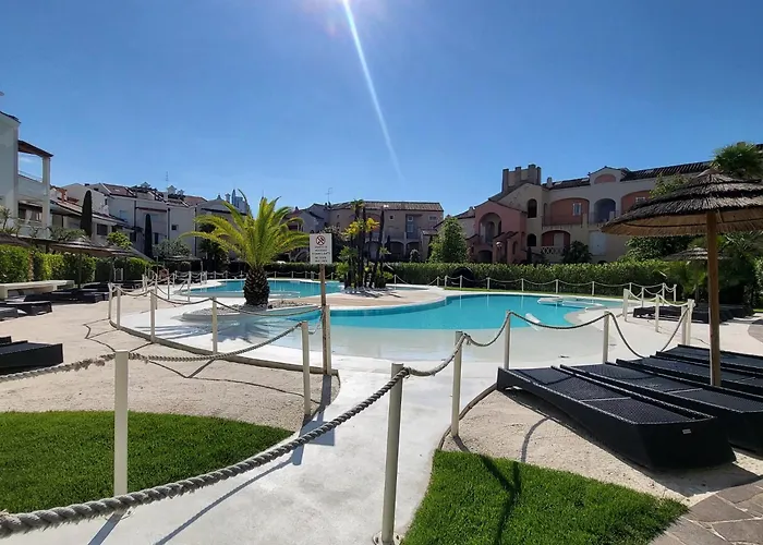 Residence Mediterranee Family Apartments
